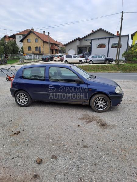 Renault Clio 1.4 16v