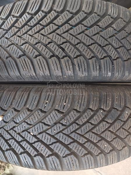 Continental 185/60 R15 Zimska