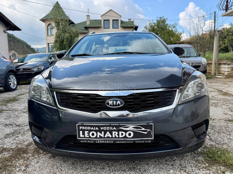 Kia cee`d sw 1.4 16V