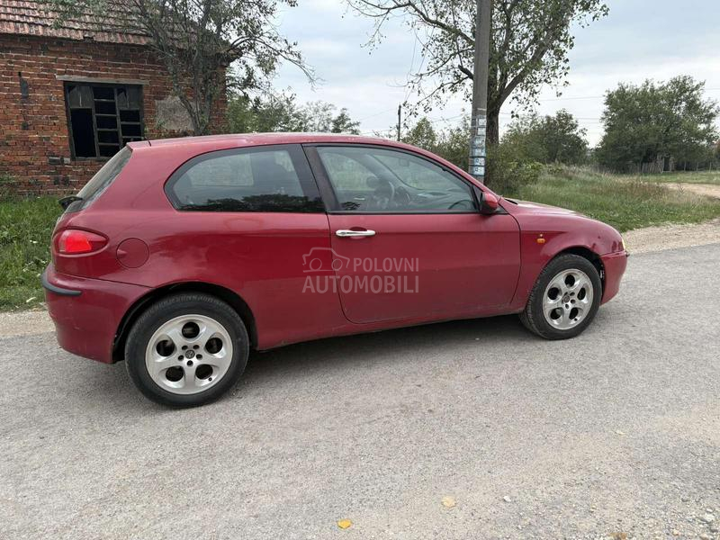 Alfa Romeo 147 