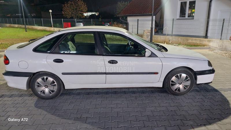 Renault Laguna 