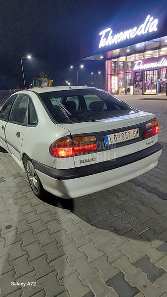 Renault Laguna 