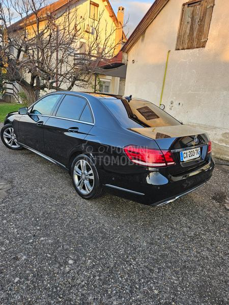 Mercedes Benz E 220 E220