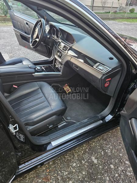 Mercedes Benz E 220 E220