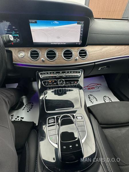 Mercedes Benz E 220 AMG Virtual