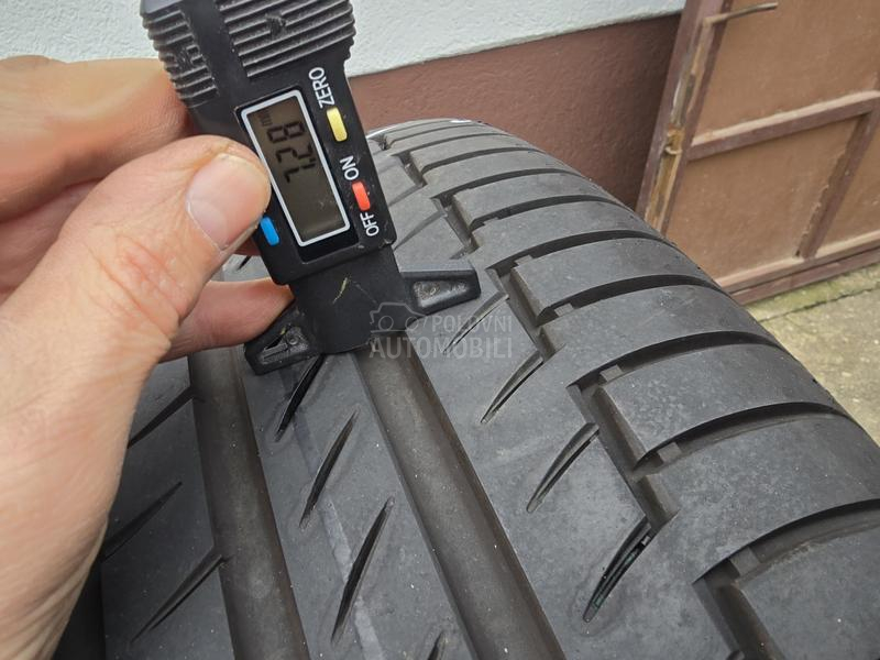 Continental 235/50 R19 Letnja