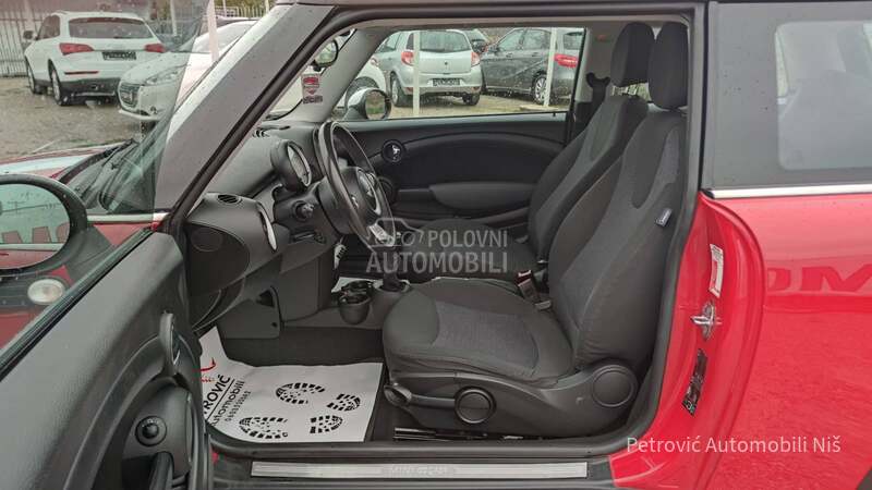 MINI Cooper 1.6 D /URBAN MOVE/