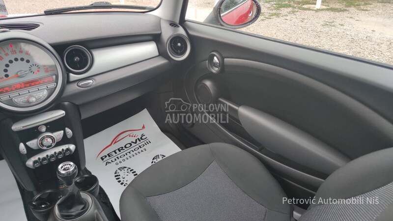 MINI Cooper 1.6 D /URBAN MOVE/