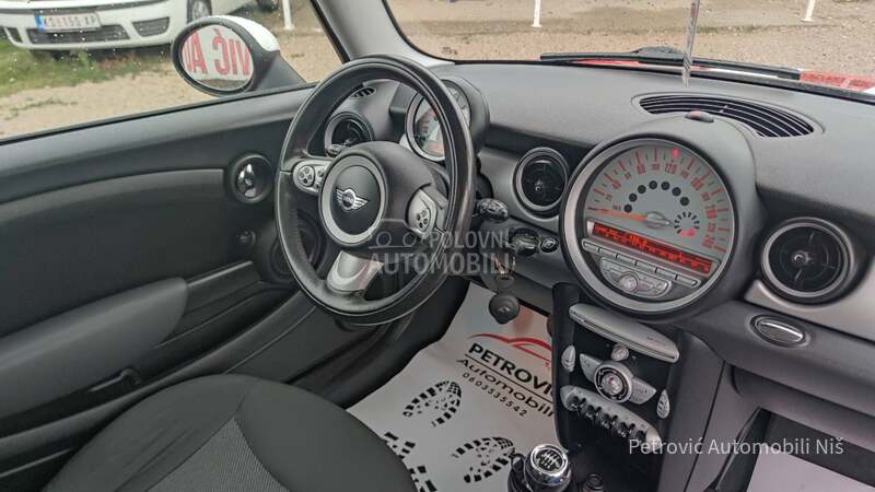 MINI Cooper 1.6 D /URBAN MOVE/