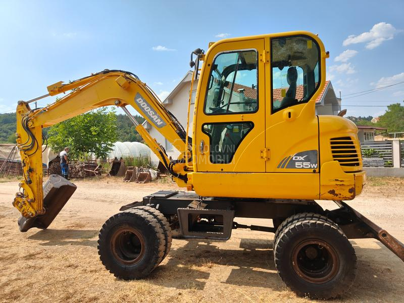 Doosan DX55W