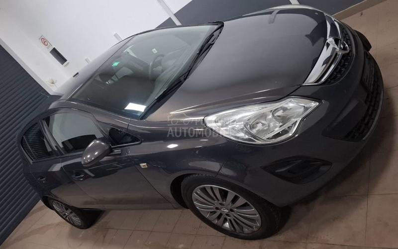 Opel Corsa D 
