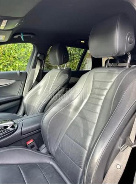 Mercedes Benz E 220 E 220 D    4 motion