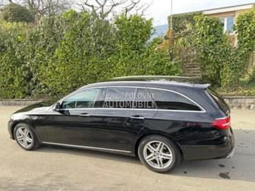 Mercedes Benz E 220 E 220 D    4 motion