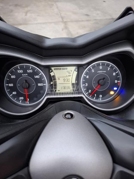 Yamaha XMAX X 300 N0V
