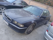 BMW 725 V12 motor iz 750