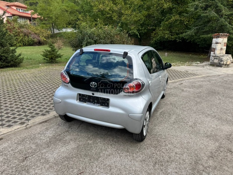 Toyota Aygo 1.0 VVTi NOVA