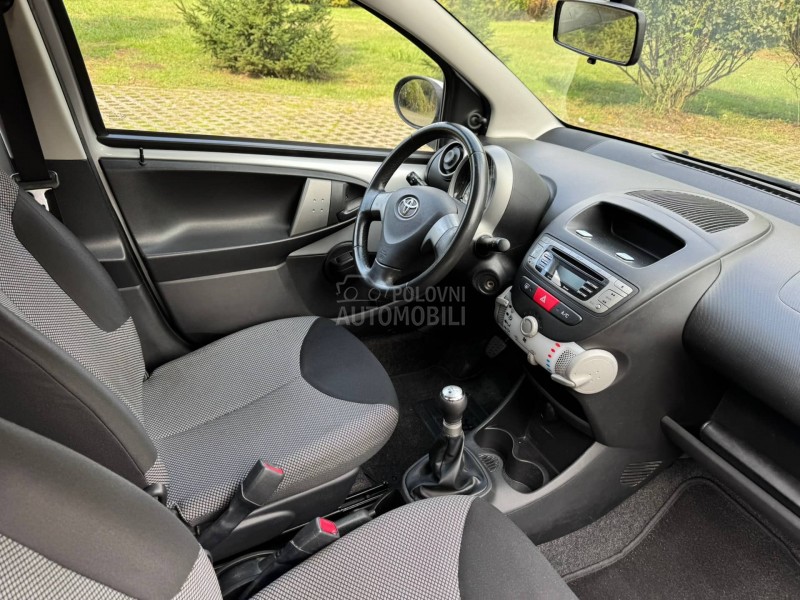 Toyota Aygo 1.0 VVTi NOVA
