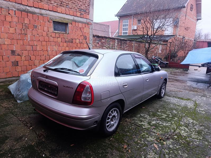 Daewoo Nubira 