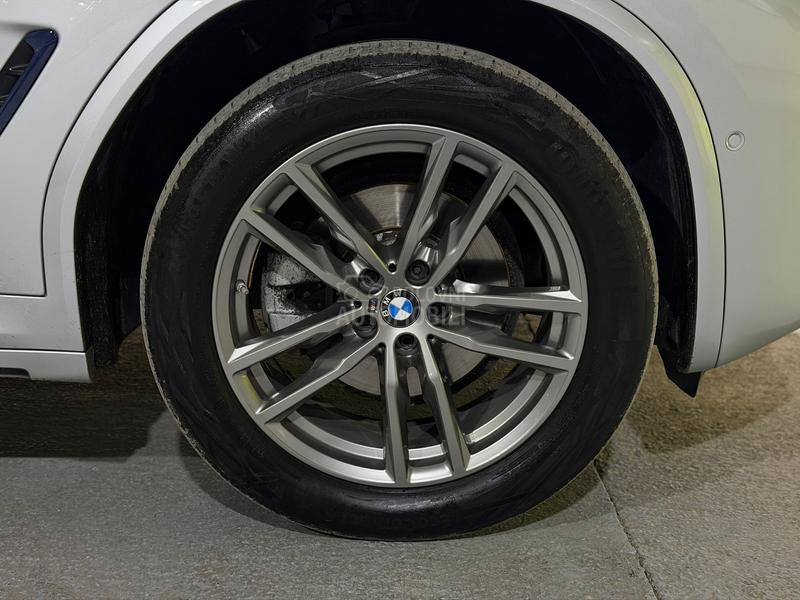 BMW X4 2.0D/Xd/PANO/HuD