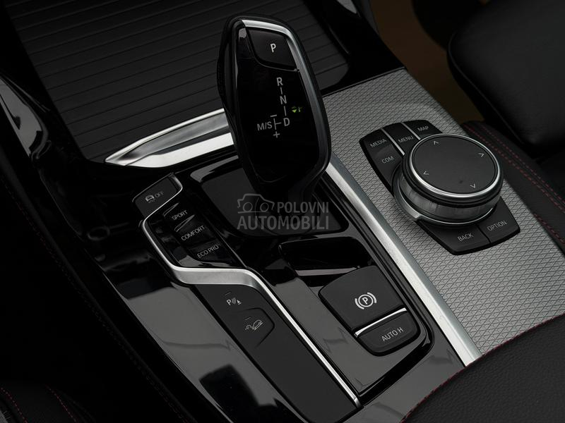 BMW X4 2.0D/Xd/PANO/HuD