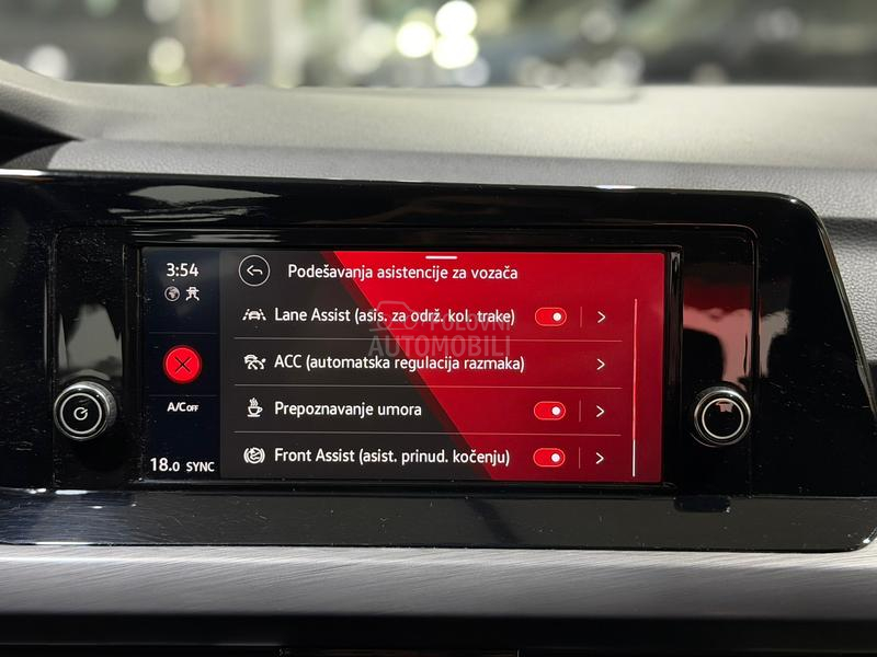 Volkswagen Golf 8 2.0D/DSG/STYLE/LED