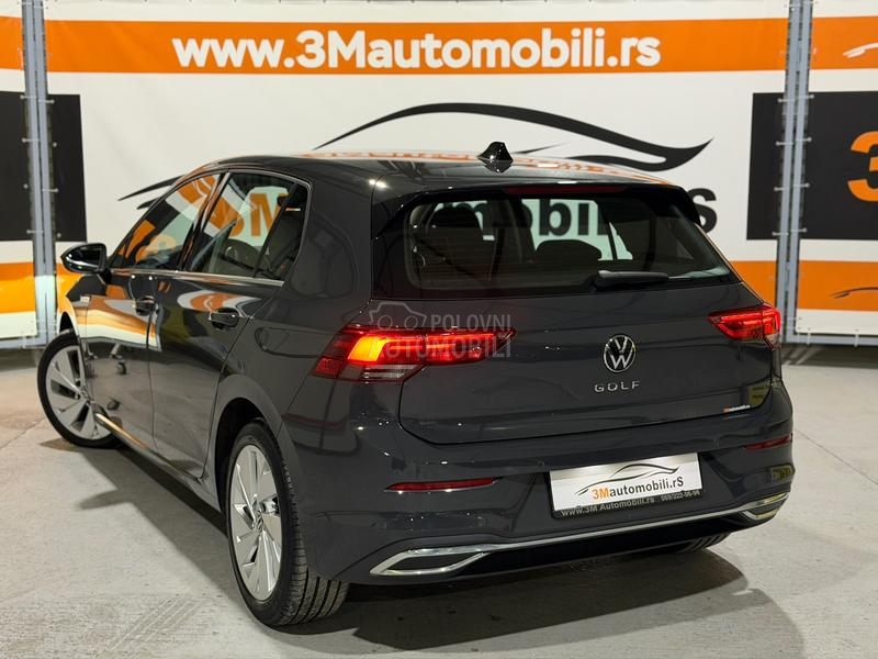 Volkswagen Golf 8 2.0D/DSG/STYLE/LED