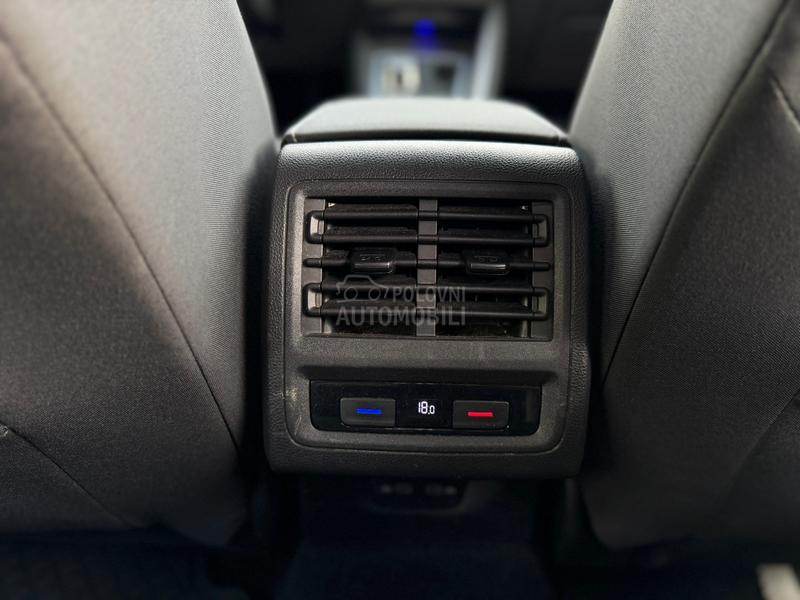 Volkswagen Golf 8 2.0D/DSG/STYLE/LED