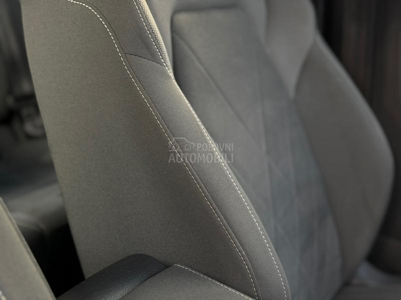 Volkswagen Golf 8 2.0D/DSG/STYLE/LED