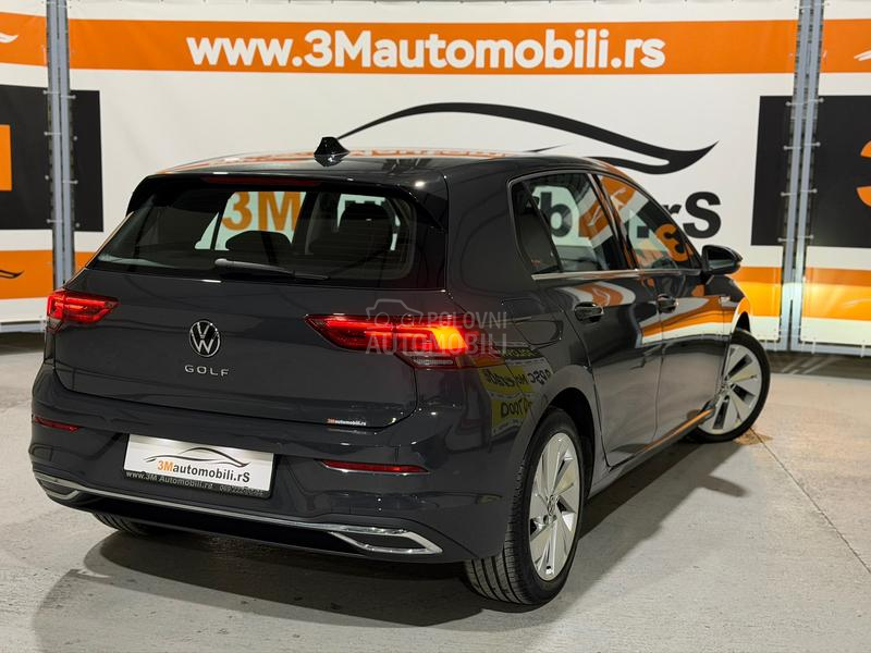Volkswagen Golf 8 2.0D/DSG/STYLE/LED