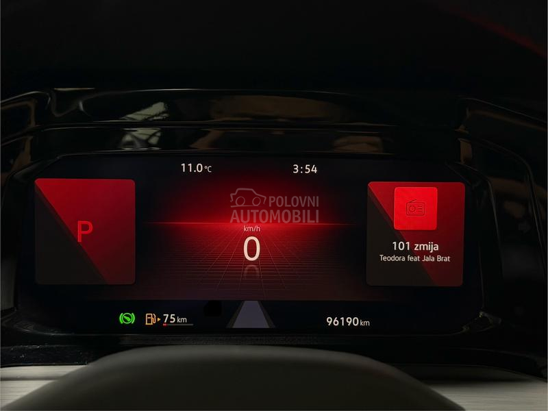 Volkswagen Golf 8 2.0D/DSG/STYLE/LED