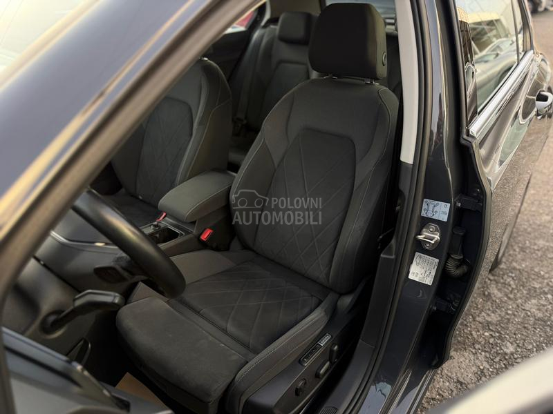 Volkswagen Golf 8 2.0D/DSG/STYLE/LED