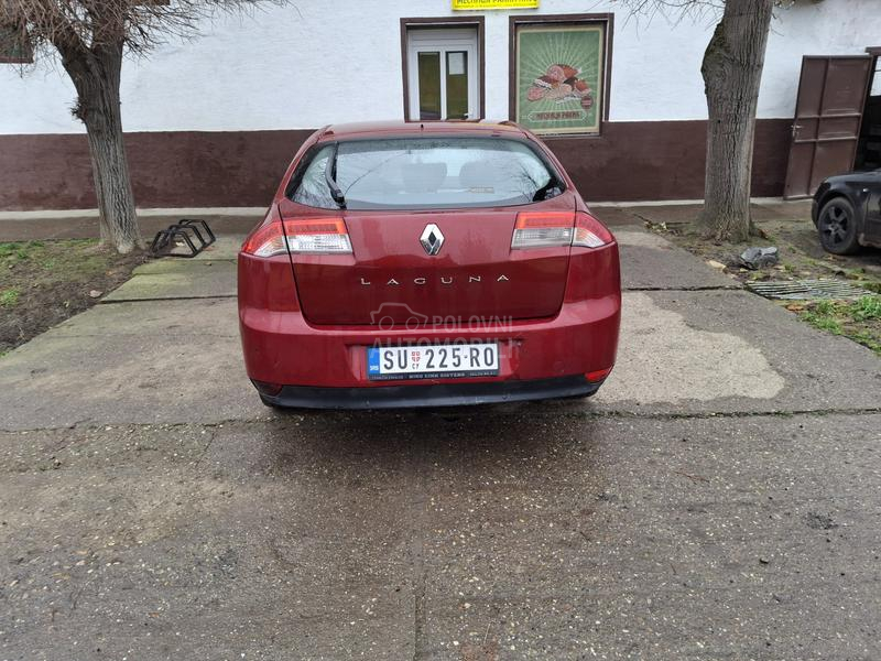 Renault Laguna 