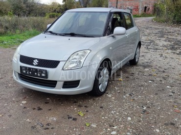 Suzuki Swift 1.3 i 4WD
