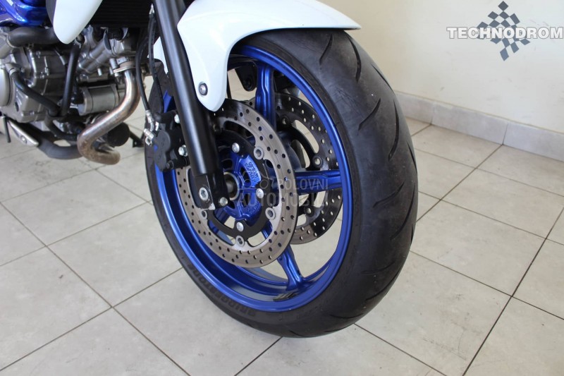 Suzuki SF 650 GLADIUS A2 KAT
