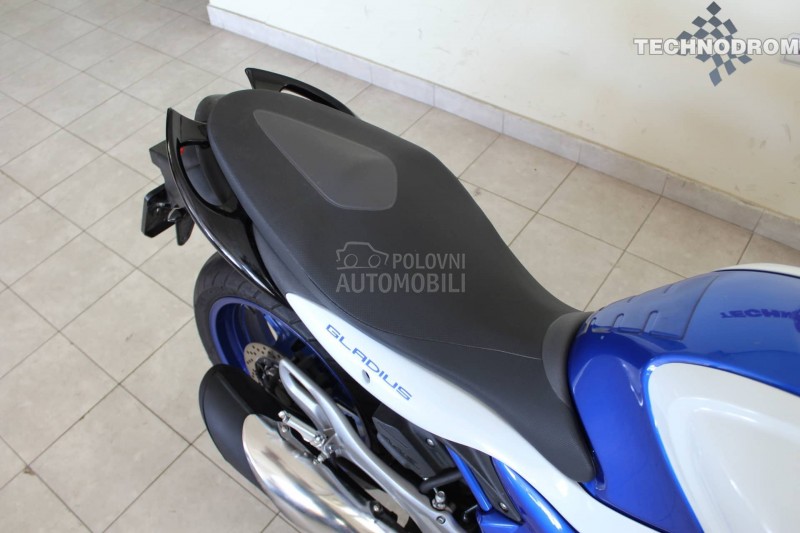 Suzuki SF 650 GLADIUS A2 KAT