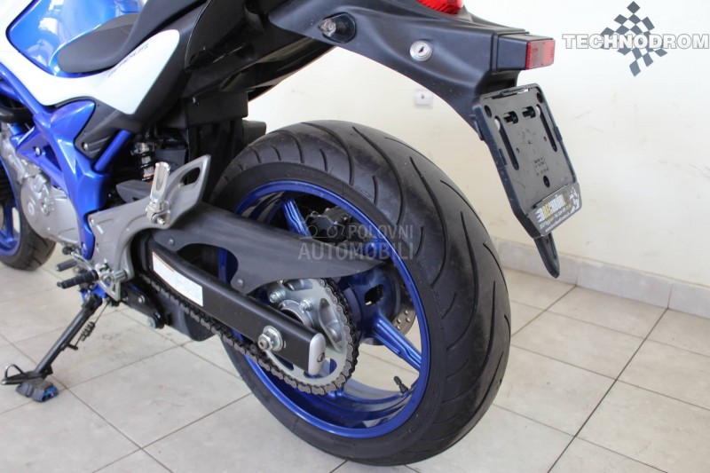 Suzuki SF 650 GLADIUS A2 KAT