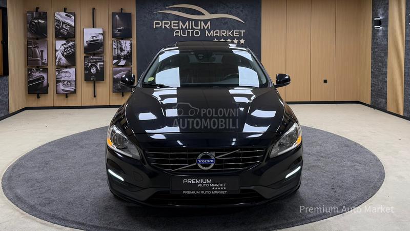 Volvo V60 //1.6 D2/KOŽA/FUL