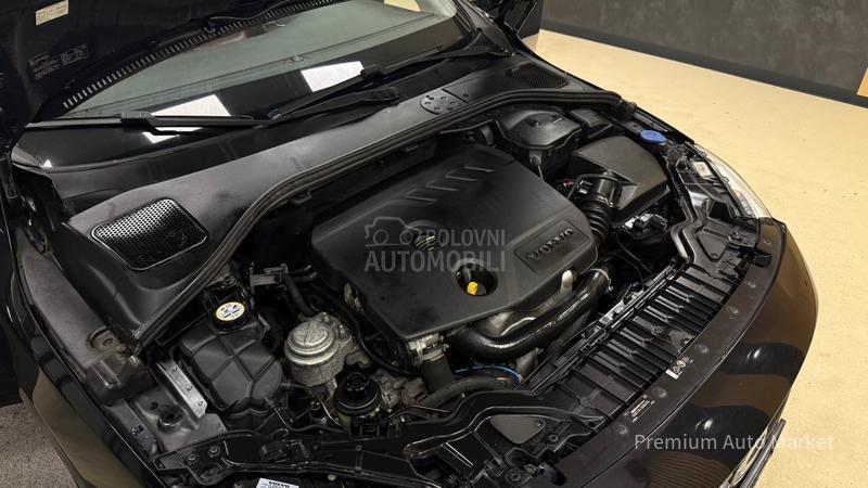 Volvo V60 //1.6 D2/KOŽA/FUL