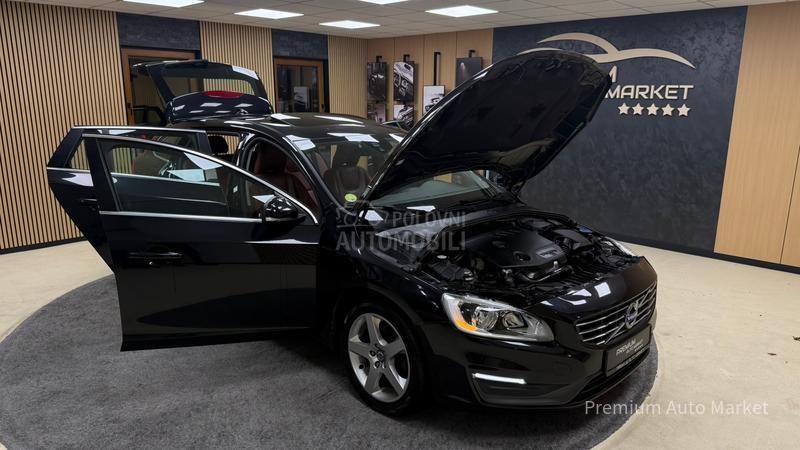Volvo V60 //1.6 D2/KOŽA/FUL