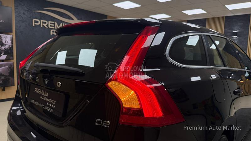 Volvo V60 //1.6 D2/KOŽA/FUL