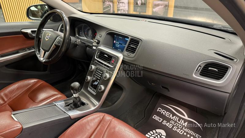 Volvo V60 //1.6 D2/KOŽA/FUL