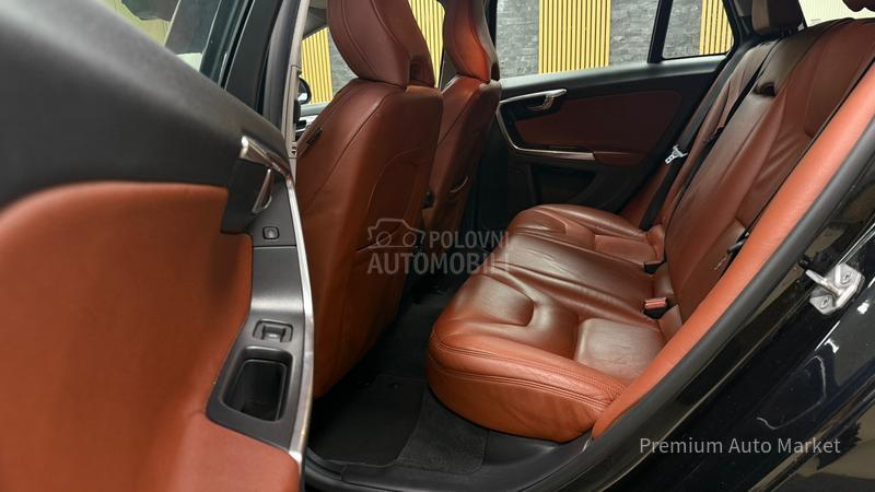 Volvo V60 //1.6 D2/KOŽA/FUL