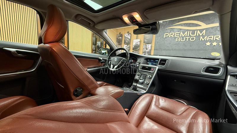 Volvo V60 //1.6 D2/KOŽA/FUL