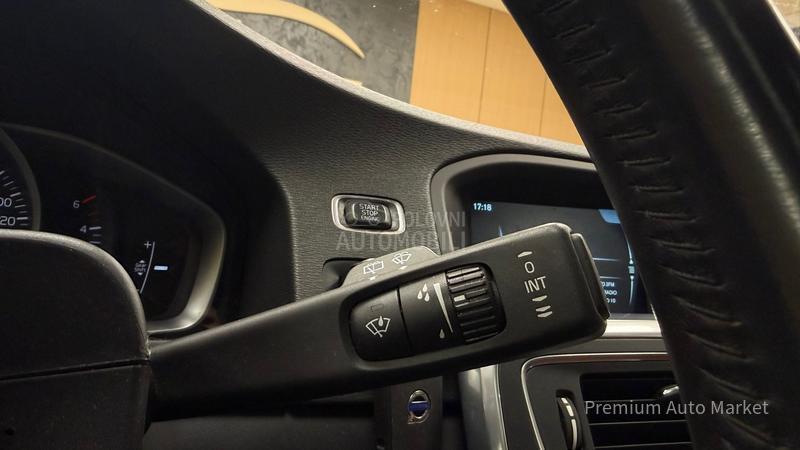 Volvo V60 //1.6 D2/KOŽA/FUL