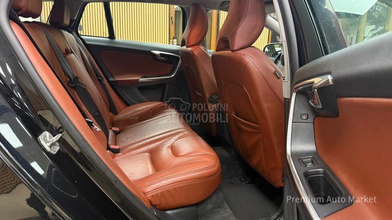 Volvo V60 //1.6 D2/KOŽA/FUL