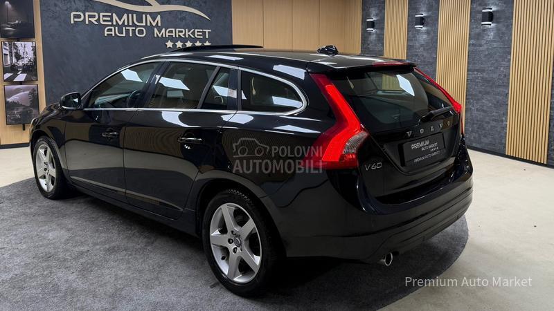 Volvo V60 //1.6 D2/KOŽA/FUL