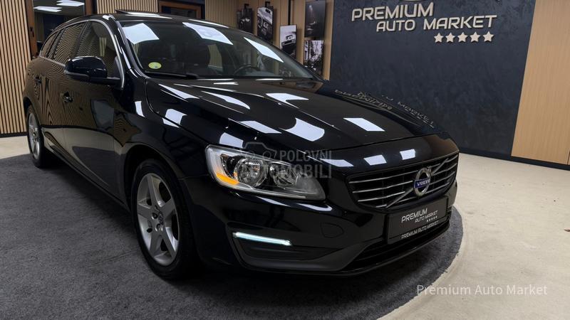Volvo V60 //1.6 D2/KOŽA/FUL