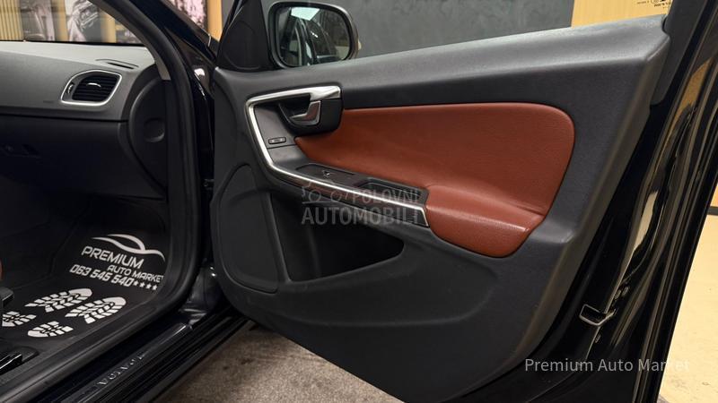 Volvo V60 //1.6 D2/KOŽA/FUL