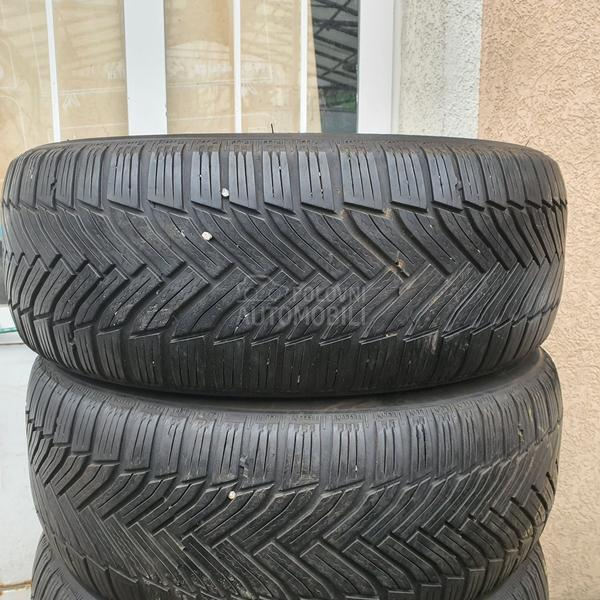 Michelin 215/60 R16 Zimska