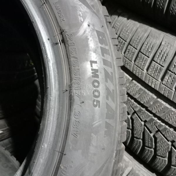 Bridgestone 215/55 R17 Zimska